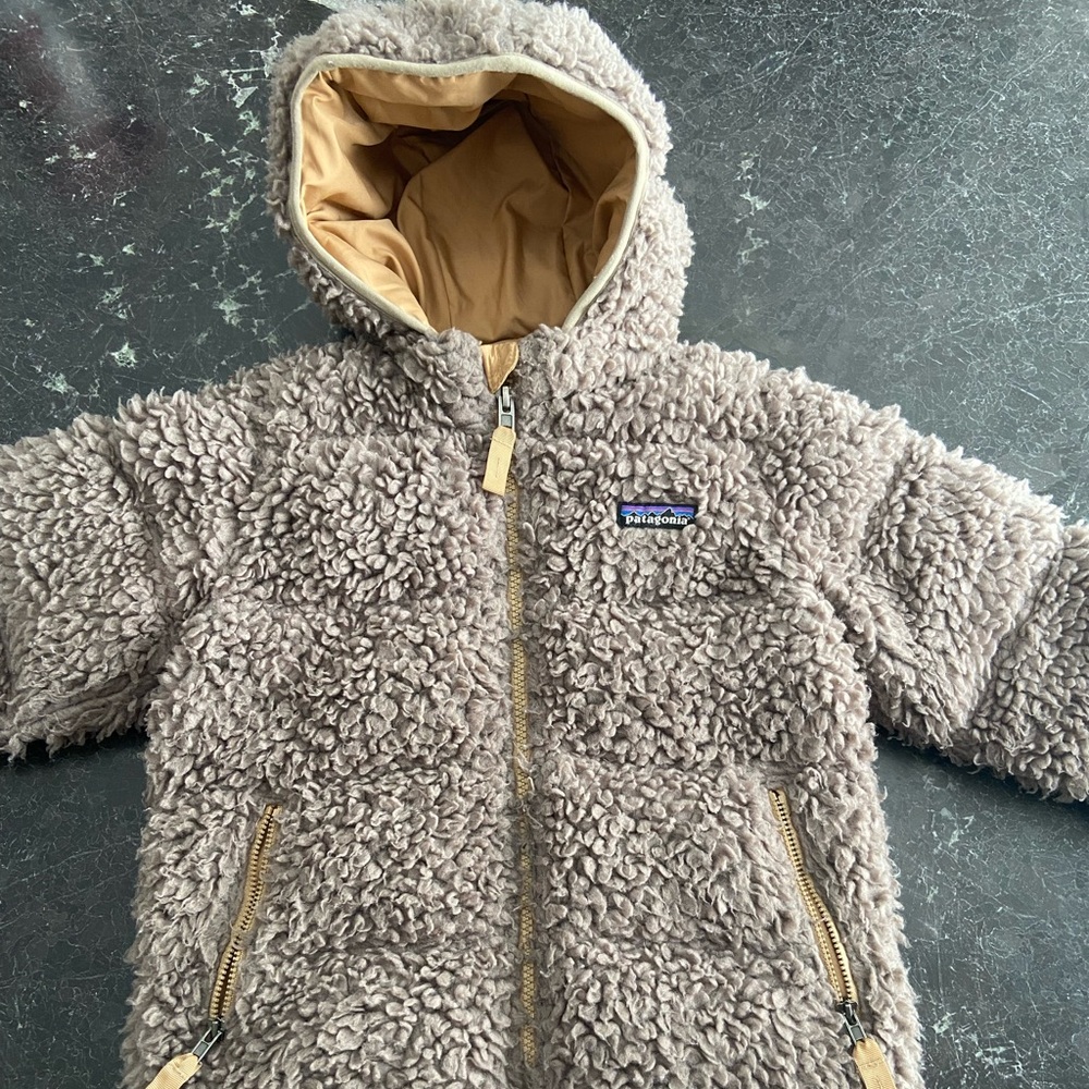Patagonia kids jacket size 4T